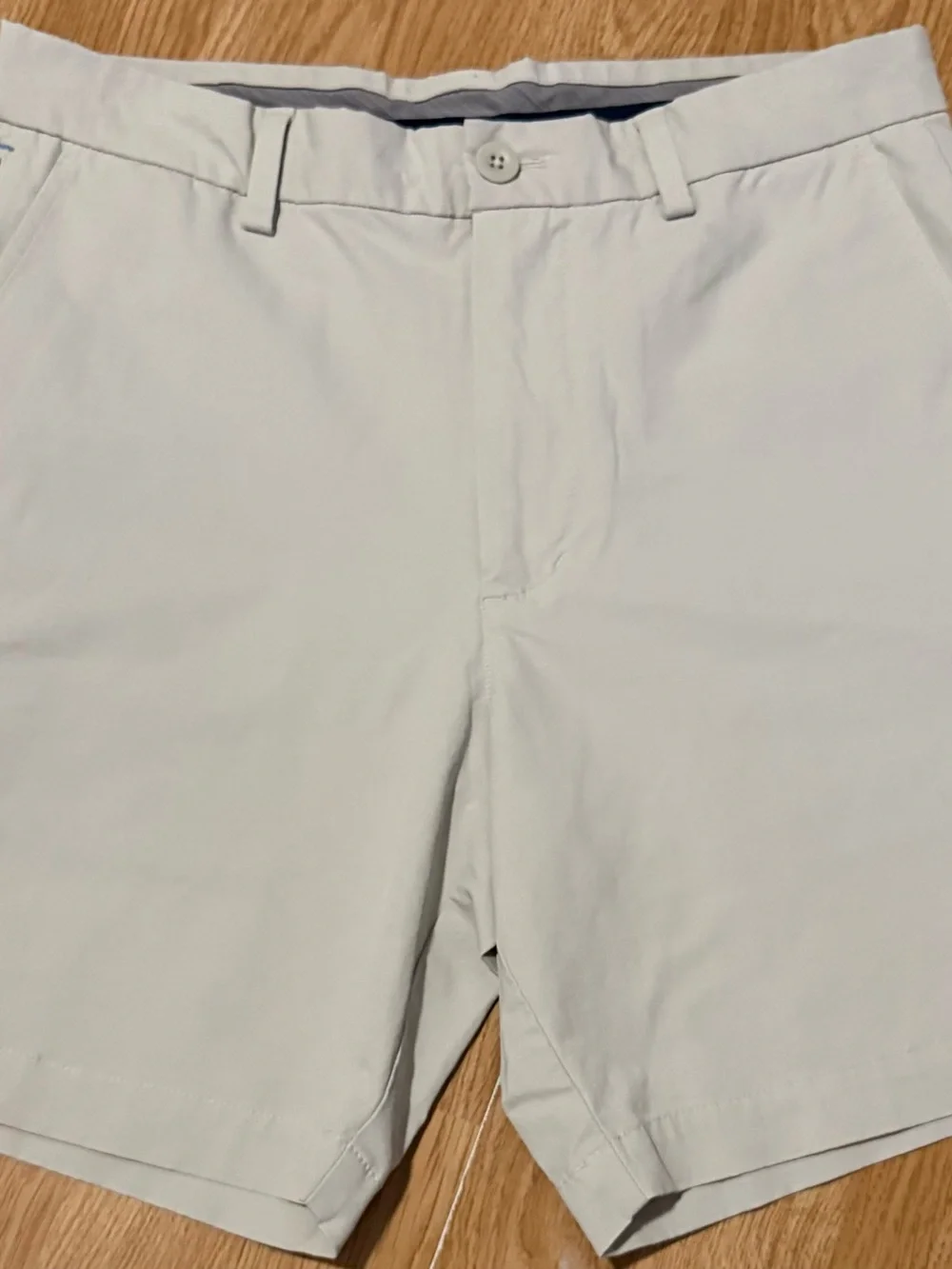 Vineyard Vines Shorts Men Beige On The Go OTG Performance Golf Size 28